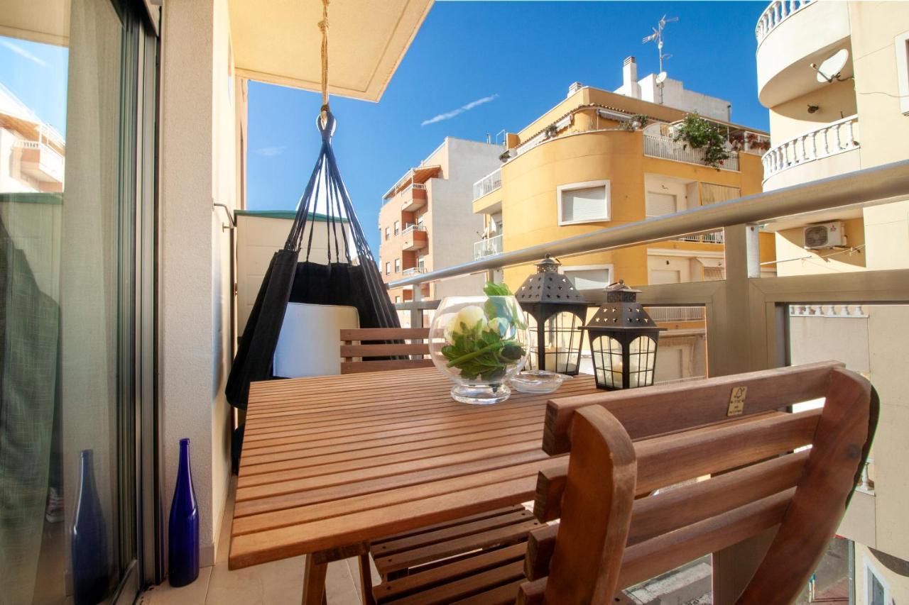 El Apartamento De Maria Jose Daire Torrevieja Dış mekan fotoğraf