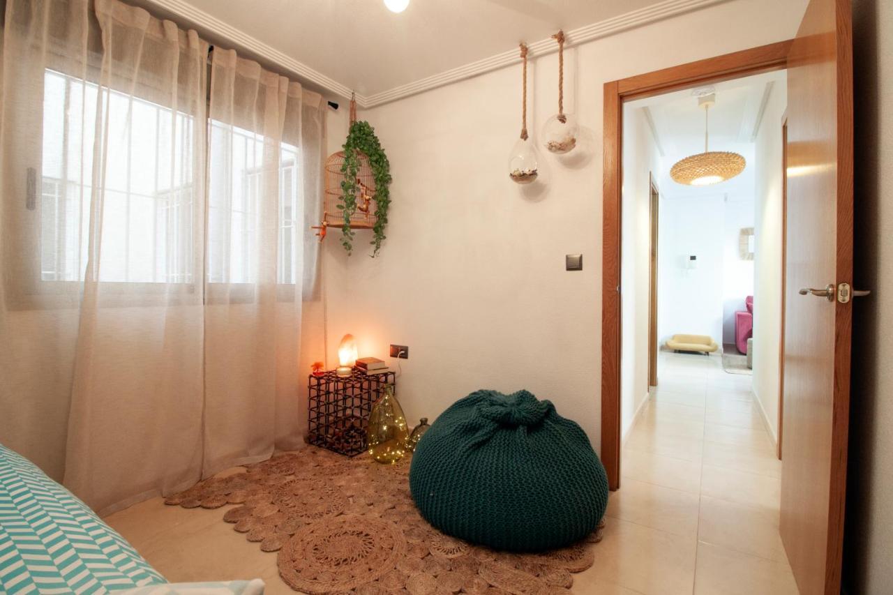 El Apartamento De Maria Jose Daire Torrevieja Dış mekan fotoğraf