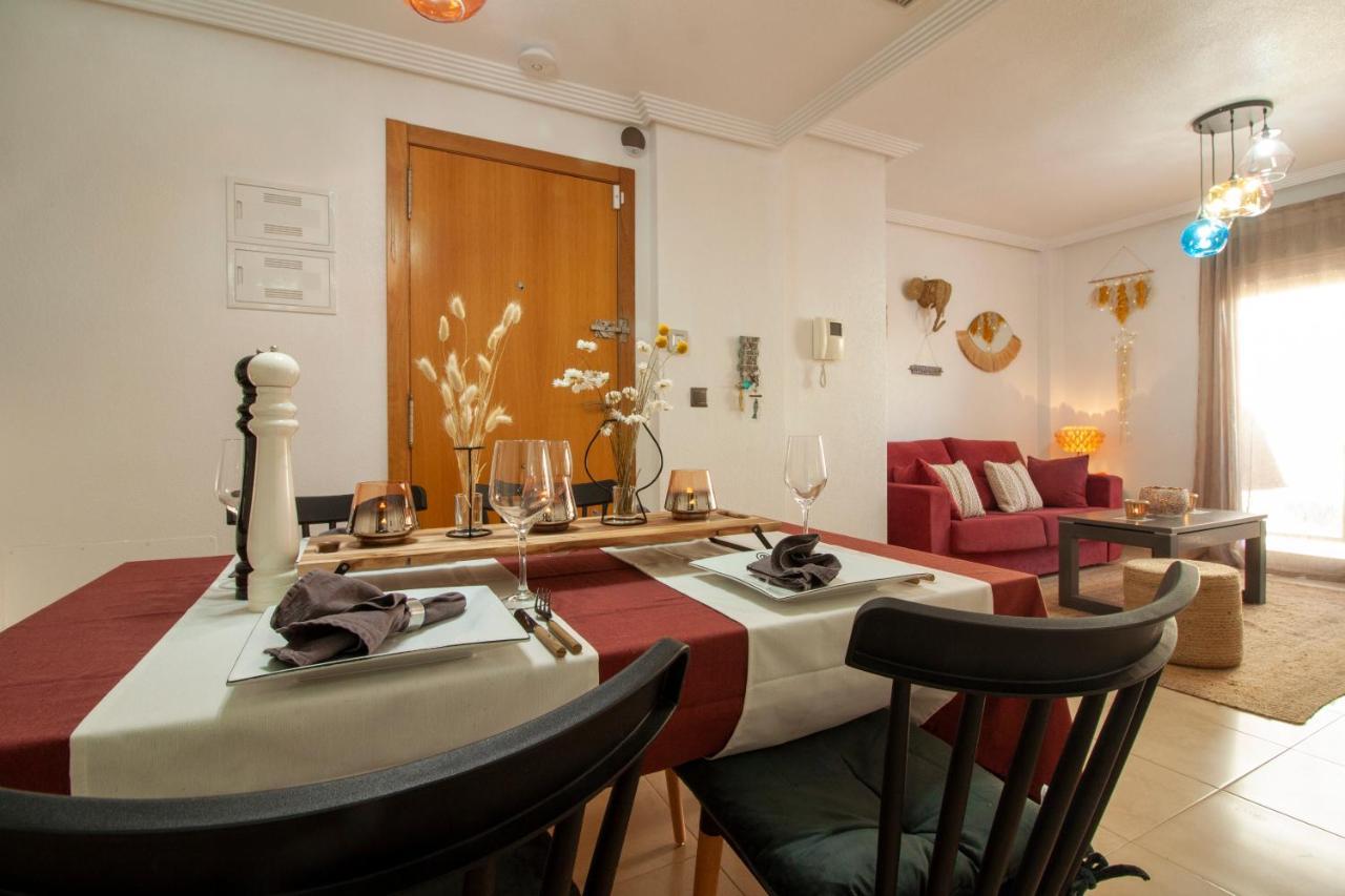 El Apartamento De Maria Jose Daire Torrevieja Dış mekan fotoğraf