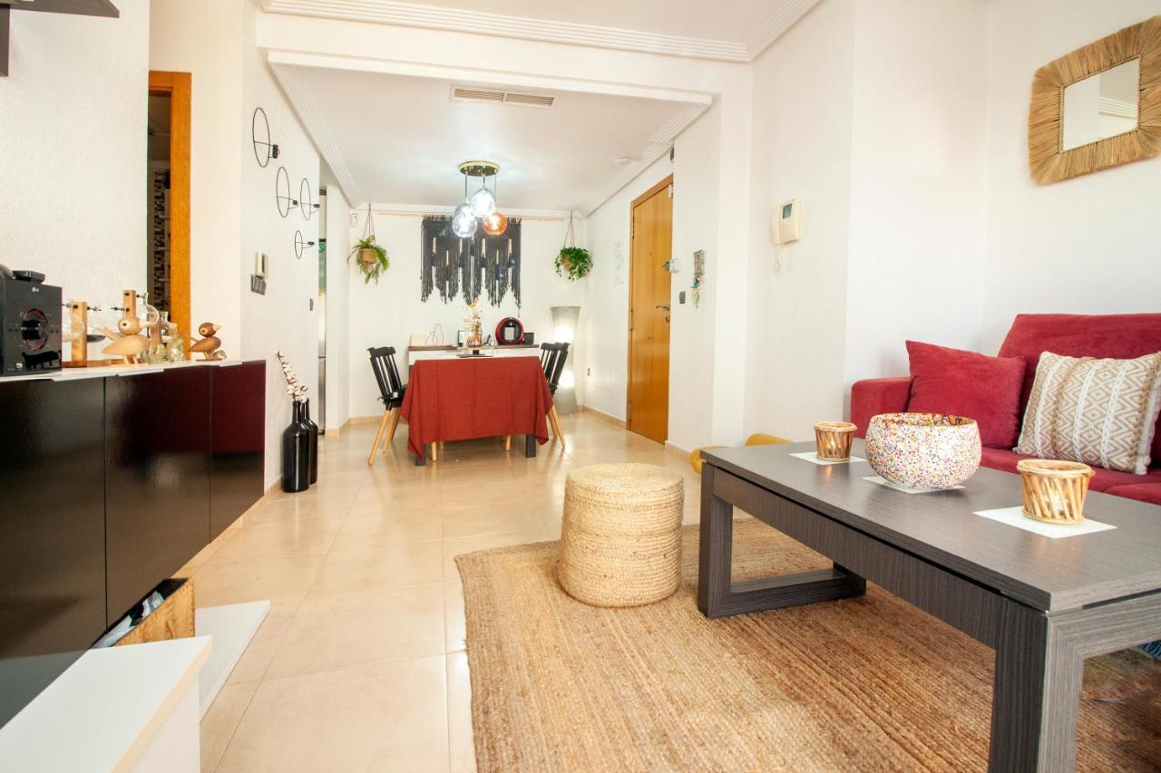 El Apartamento De Maria Jose Daire Torrevieja Dış mekan fotoğraf
