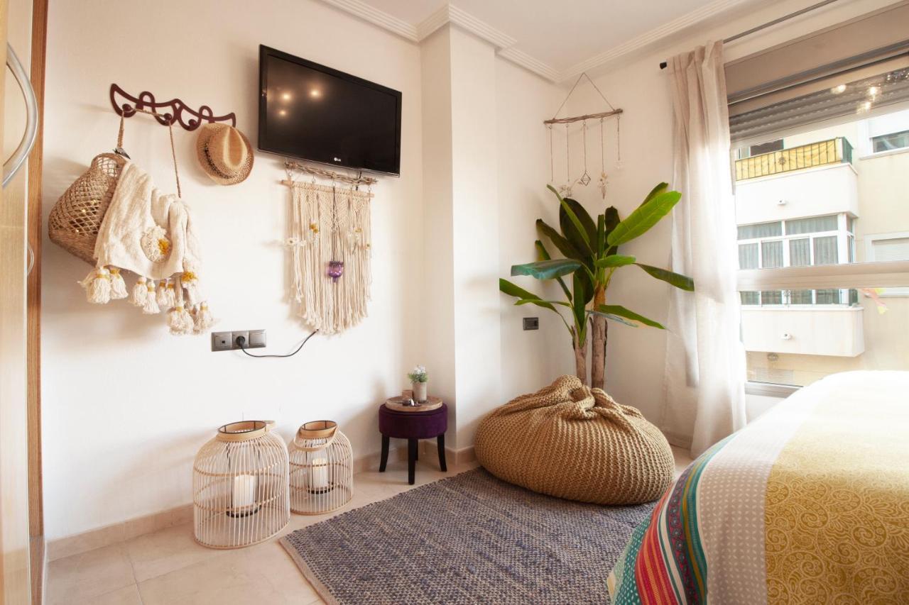 El Apartamento De Maria Jose Daire Torrevieja Dış mekan fotoğraf