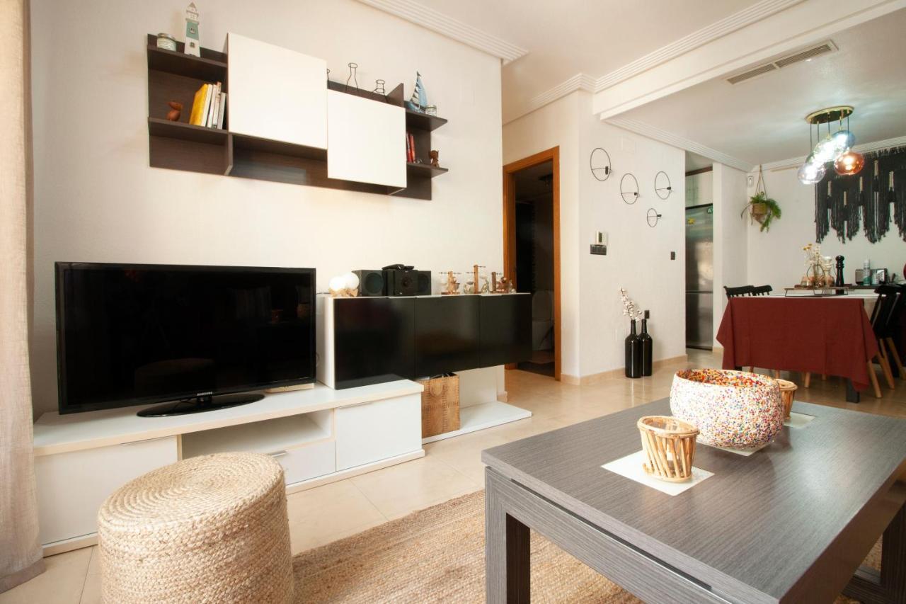 El Apartamento De Maria Jose Daire Torrevieja Dış mekan fotoğraf