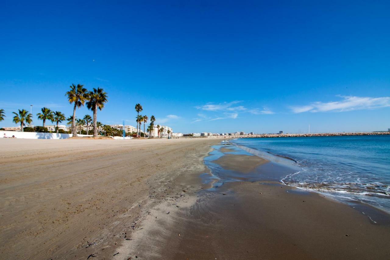 El Apartamento De Maria Jose Daire Torrevieja Dış mekan fotoğraf
